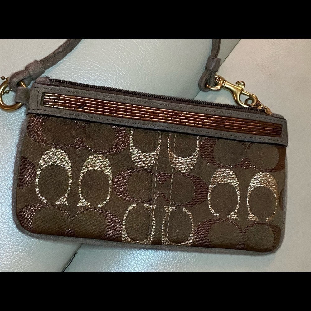 Metallic Signature Beaded Brown Lurex Suede Wristlet​​​​​​​​​​​​​​​​​​​​​​​​ - Picture 8 of 11